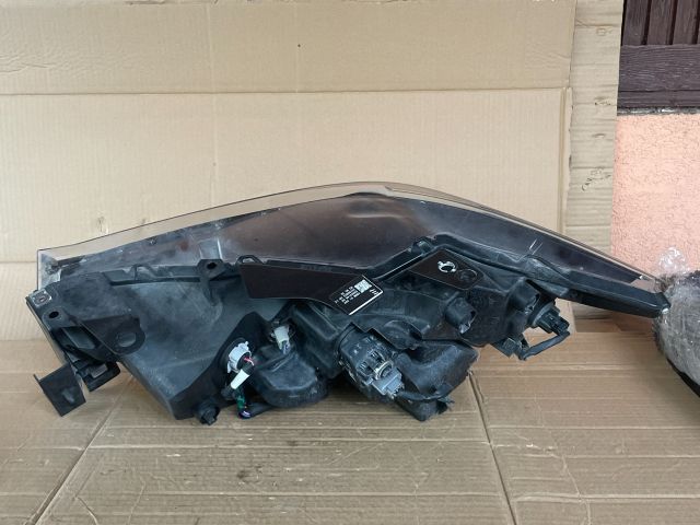 bontott MAZDA CX-5 Jobb Ledes Fényszóró