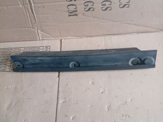 bontott MAZDA CX-5 Jobb Sárvédő Csavar Burkolat