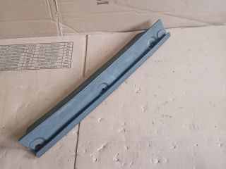 bontott MAZDA CX-5 Jobb Sárvédő Csavar Burkolat