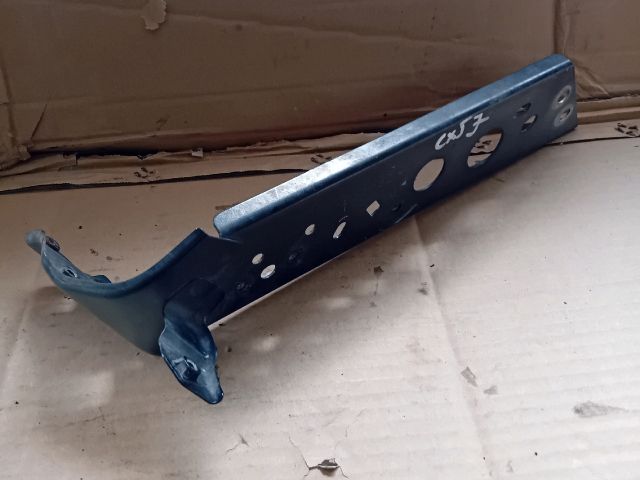 bontott MAZDA CX-5 Jobb Sárvédő Oldaltartó