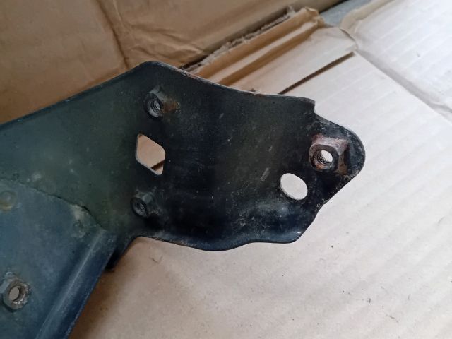 bontott MAZDA CX-5 Jobb Sárvédő Oldaltartó