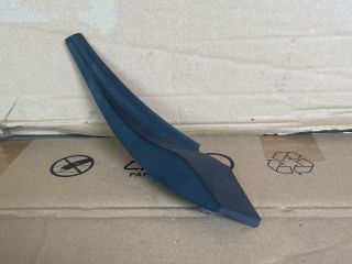 bontott MAZDA CX-5 Jobb Szélvédő Alatti Vízelvezető Műanyag