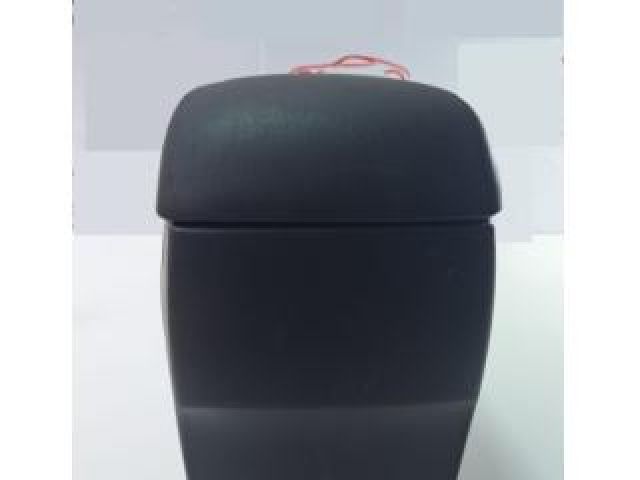 bontott MAZDA CX-5 Könyöklő