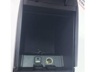 bontott MAZDA CX-5 Könyöklő