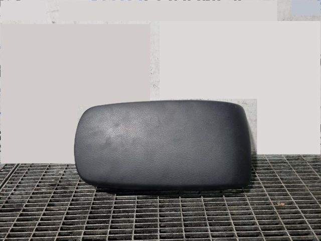 bontott MAZDA CX-5 Könyöklő