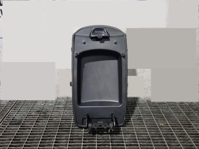 bontott MAZDA CX-5 Könyöklő