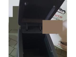 bontott MAZDA CX-5 Könyöklő