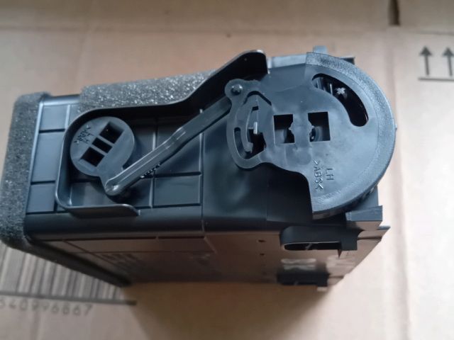 bontott MAZDA CX-5 Középső Bal Szellőző