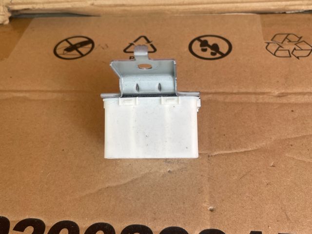 bontott MAZDA CX-5 Kulcs Nélküli Nyitás Jeladó