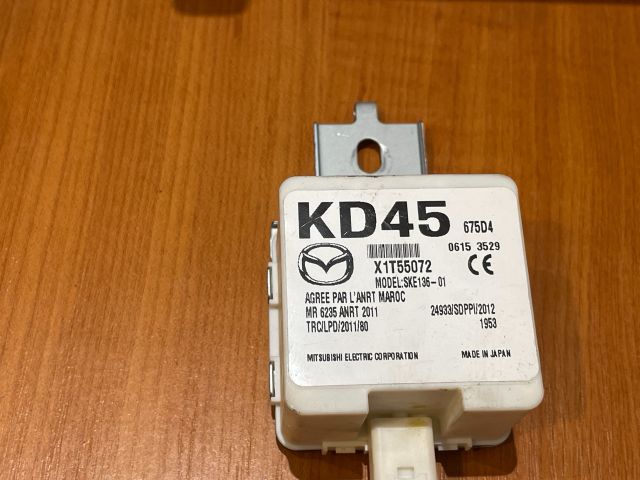 bontott MAZDA CX-5 Kulcs Nélküli Nyitás Jeladó