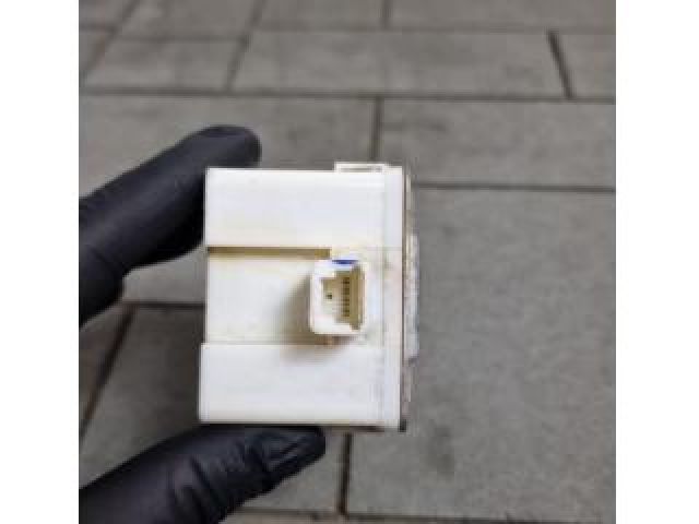 bontott MAZDA CX-5 Kulcs Nélküli Nyitás Jeladó