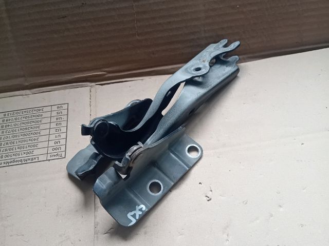 bontott MAZDA CX-5 Motorháztető Zsanér Pár