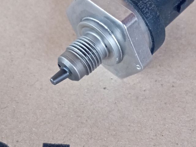 bontott MAZDA CX-5 Olajnyomás Jeladó