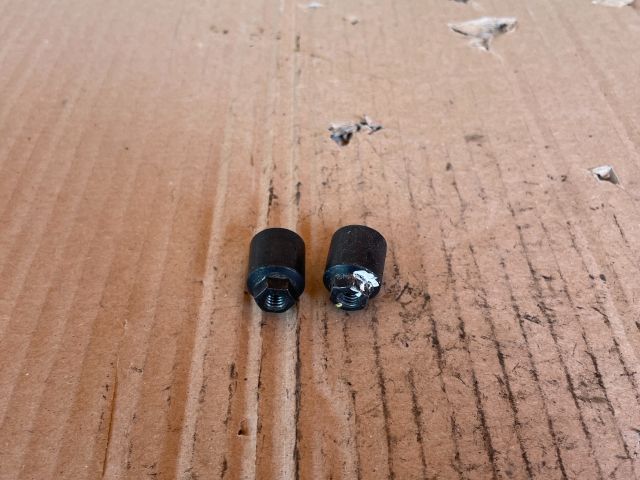 bontott MAZDA CX-5 Porlasztó Lefogató