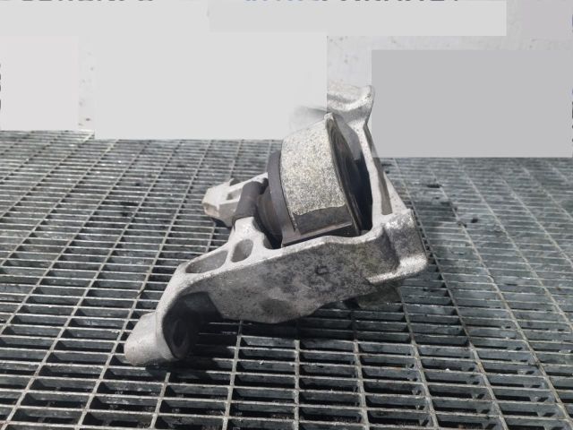 bontott MAZDA CX-5 Tartó Bak