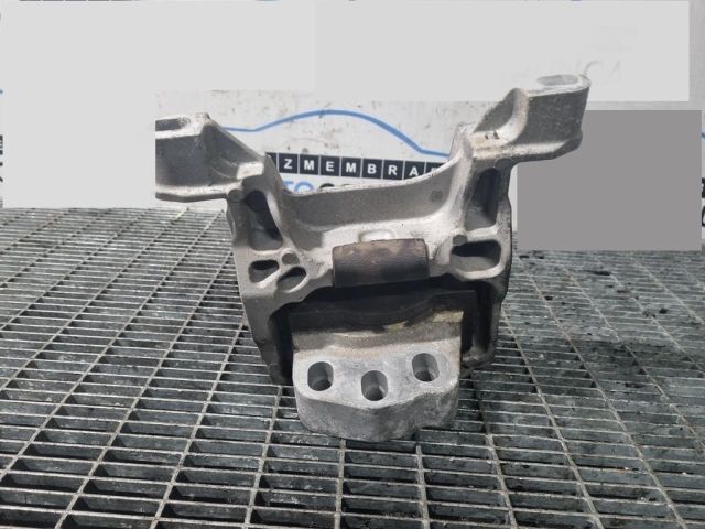 bontott MAZDA CX-5 Tartó Bak