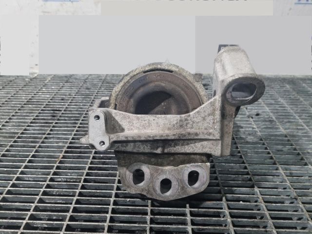 bontott MAZDA CX-5 Tartó Bak