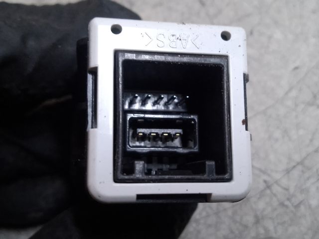 bontott MAZDA CX-5 USB Aljzat