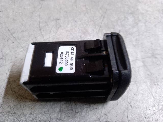 bontott MAZDA CX-5 USB Aljzat