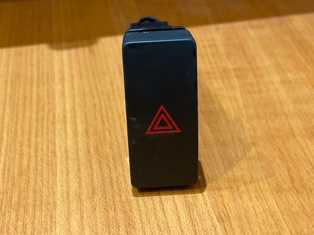 bontott MAZDA CX-5 Vészvillogó Kapcsoló