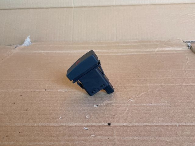 bontott MAZDA CX-5 Vészvillogó Kapcsoló