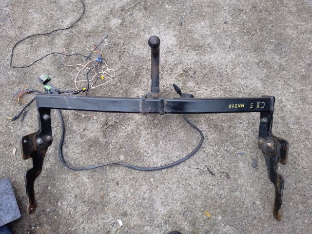 bontott MAZDA CX-5 Vonóhorog