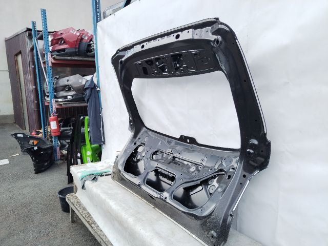 bontott MAZDA CX-60 Csomagtérajtó (Üres lemez)