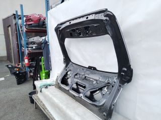 bontott MAZDA CX-60 Csomagtérajtó (Üres lemez)