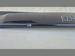 bontott MAZDA CX-60 Első Lökhárító Díszléc