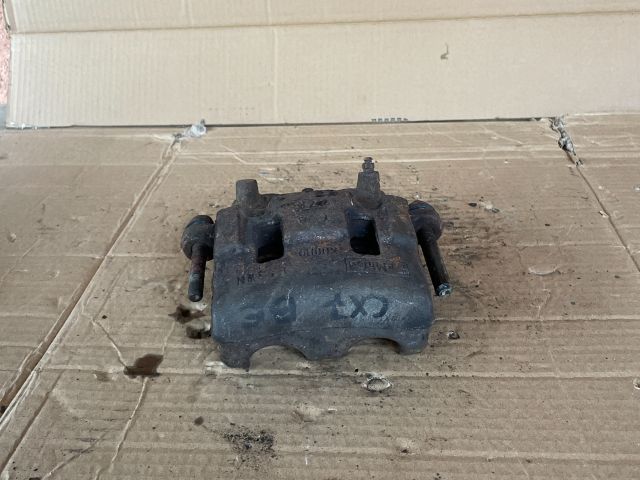 bontott MAZDA CX-7 Bal első Féknyereg Munkahengerrel