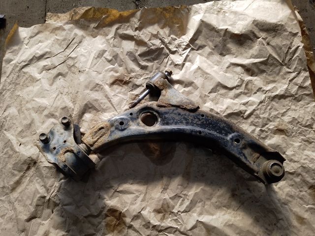 bontott MAZDA CX-7 Bal első Lengőkar