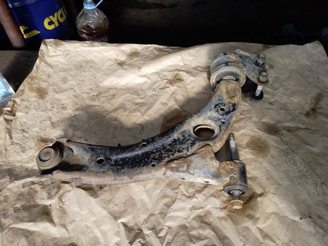 bontott MAZDA CX-7 Bal első Lengőkar