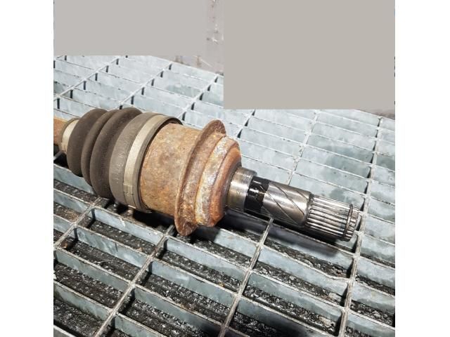 bontott MAZDA CX-7 Bal hátsó Féltengely