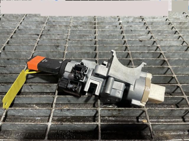 bontott MAZDA CX-7 Gyújtáskapcsoló