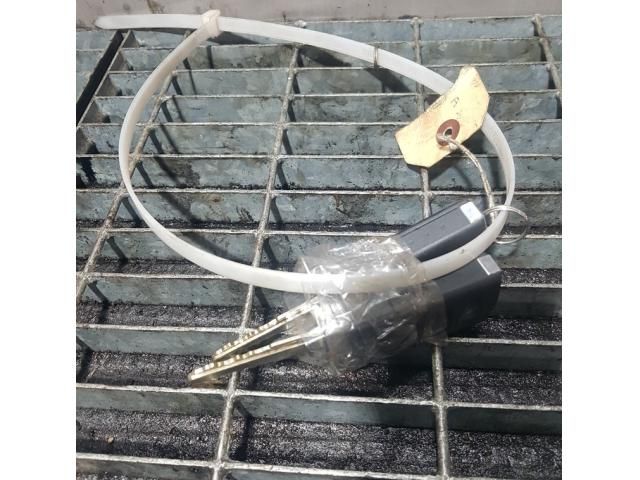 bontott MAZDA CX-7 Gyújtáskapcsoló