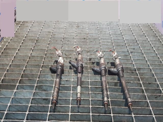 bontott MAZDA CX-7 Porlasztó (1 db)