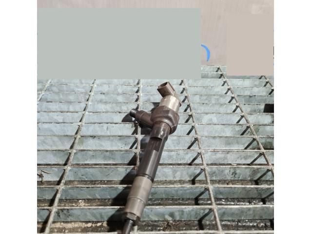 bontott MAZDA CX-7 Porlasztó (1 db)