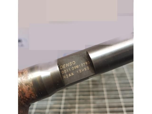 bontott MAZDA CX-7 Porlasztó (1 db)