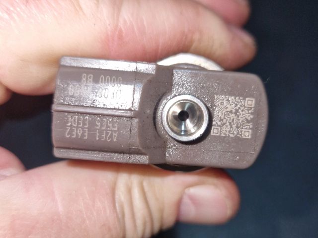 bontott MAZDA CX-7 Porlasztó (1 db)