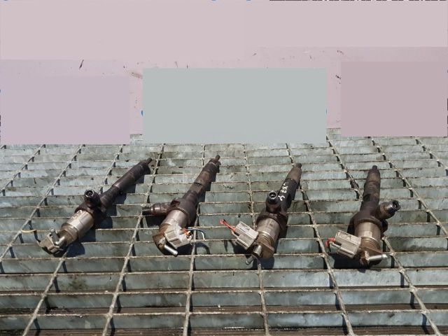 bontott MAZDA CX-7 Porlasztó (1 db)