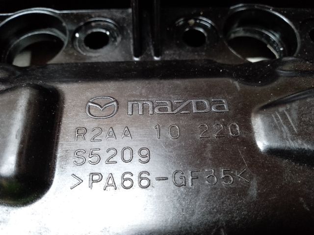 bontott MAZDA CX-7 Szelepfedél