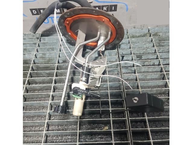 bontott MAZDA CX-7 Üzemanyagszint Jeladó