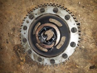 bontott MAZDA CX-7 Főtengely Szíjtárcsa