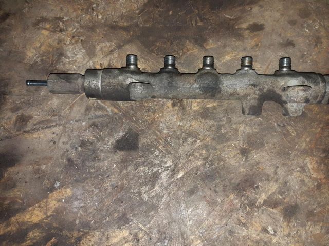 bontott MAZDA CX-7 Közösnyomócső