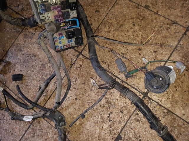 bontott MAZDA CX-7 Motor Kábelköteg