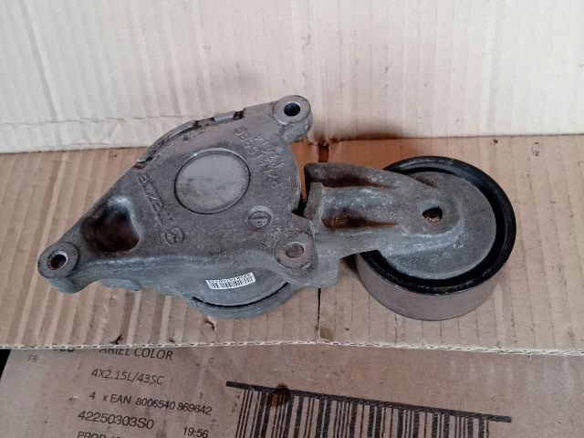 bontott MAZDA CX-7 Szíjfeszítő Görgő