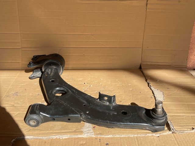 bontott MAZDA CX-7 Bal első Lengőkar