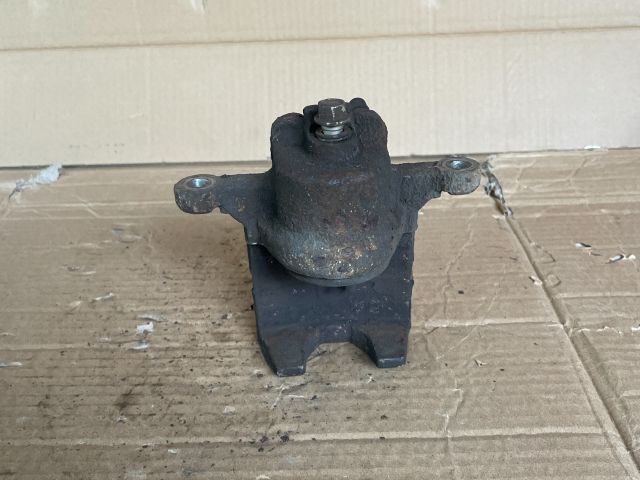 bontott MAZDA CX-7 Bal hátsó Féknyereg Munkahengerrel