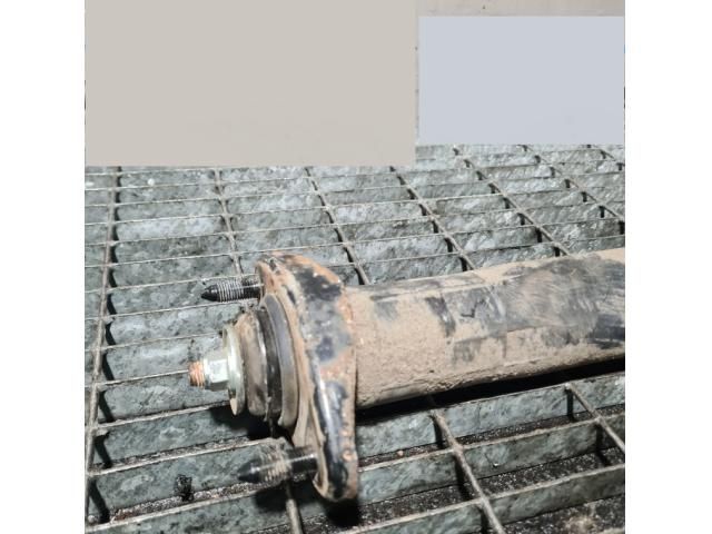 bontott MAZDA CX-7 Bal hátsó Lengéscsillapító