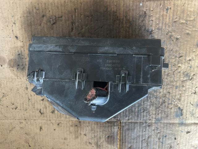 bontott MAZDA CX-7 Biztosítéktábla Motortér